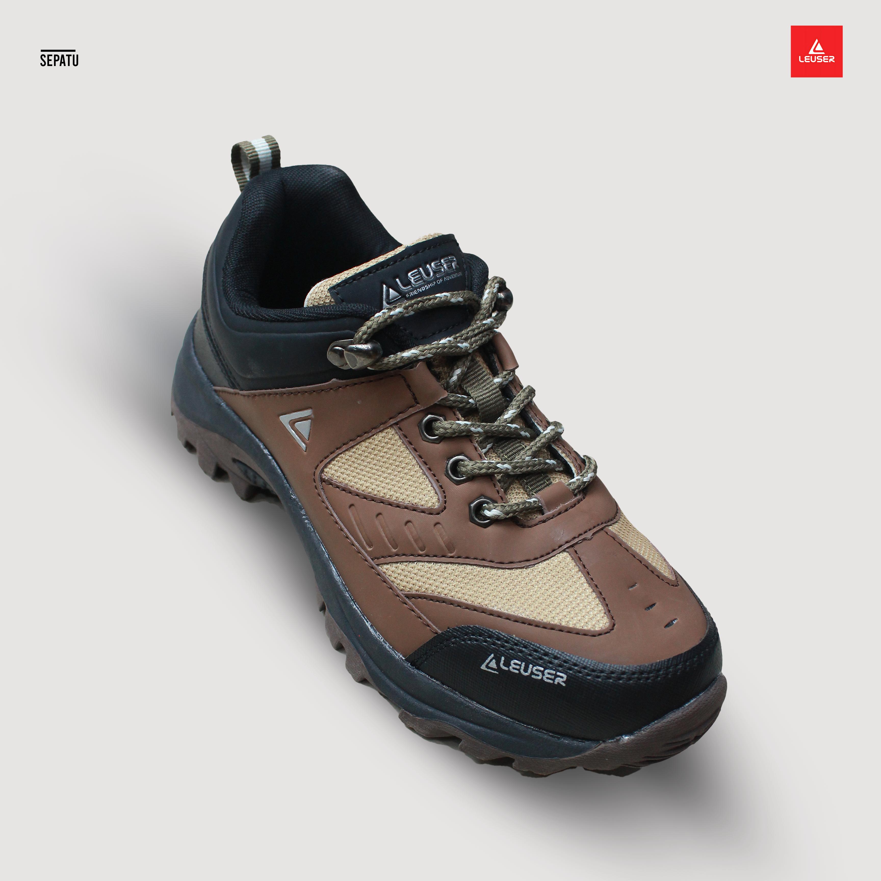 SEPATU TERRASTRIDE BROWN 