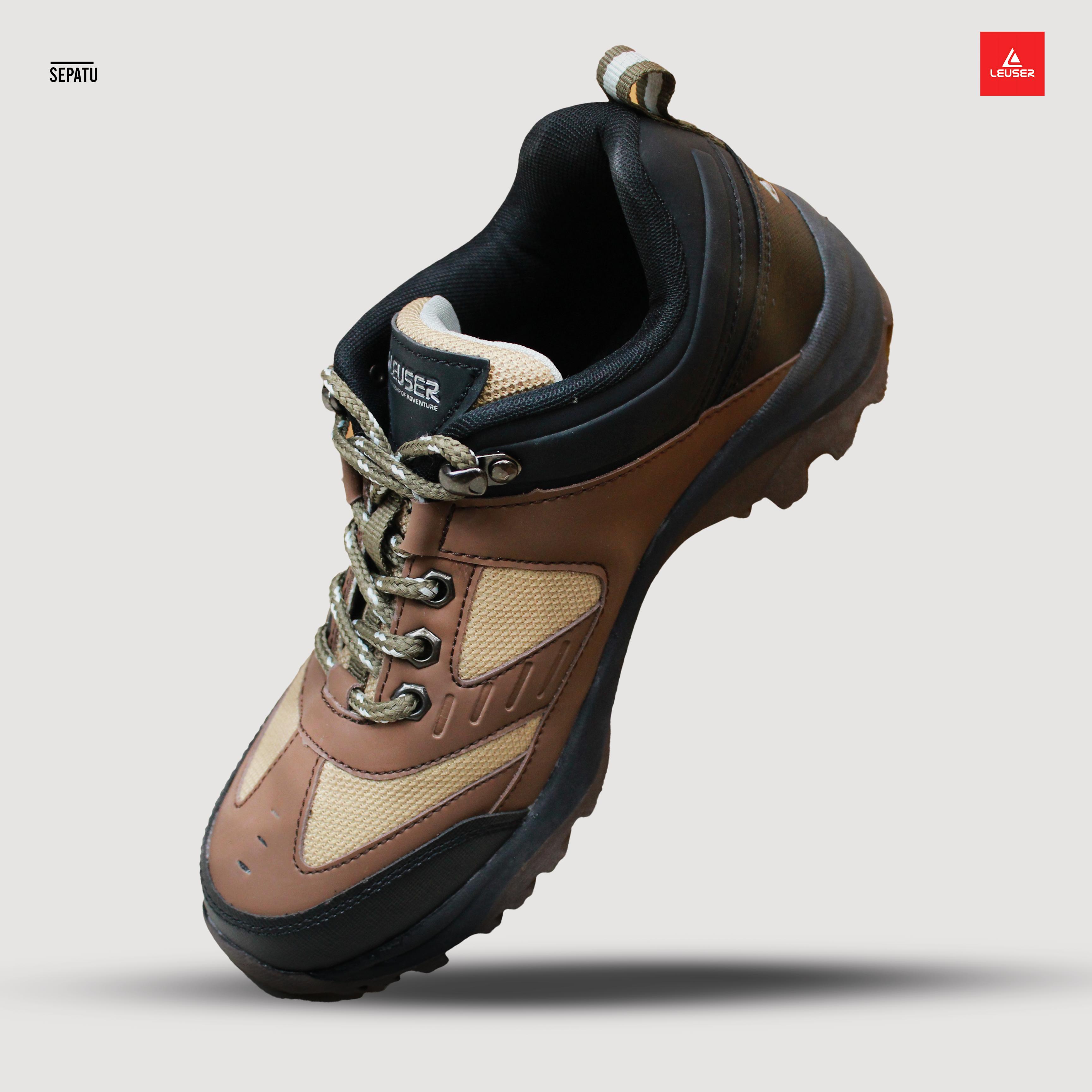 SEPATU TERRASTRIDE BROWN 