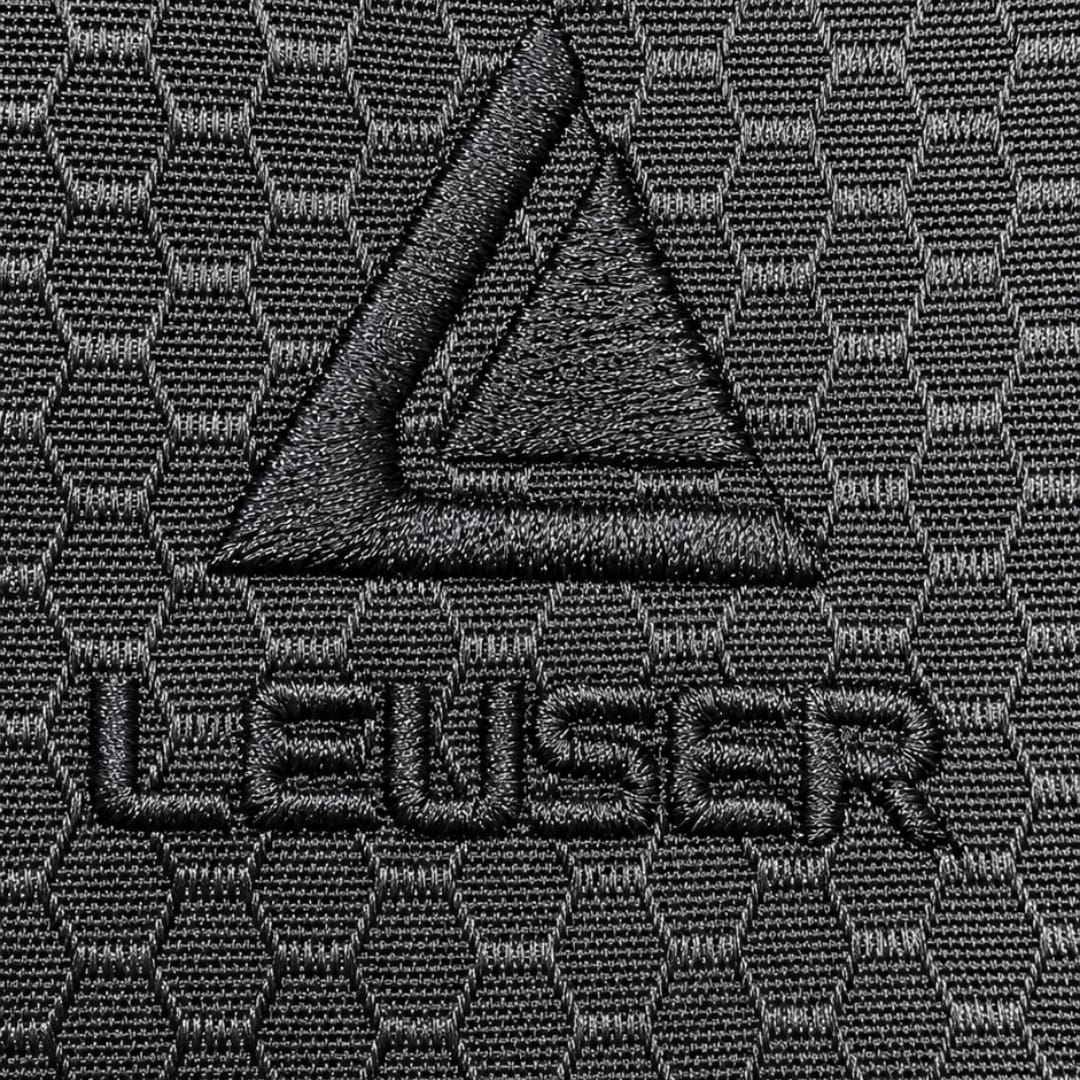 LEUSER SLINGPOUCH BARUS